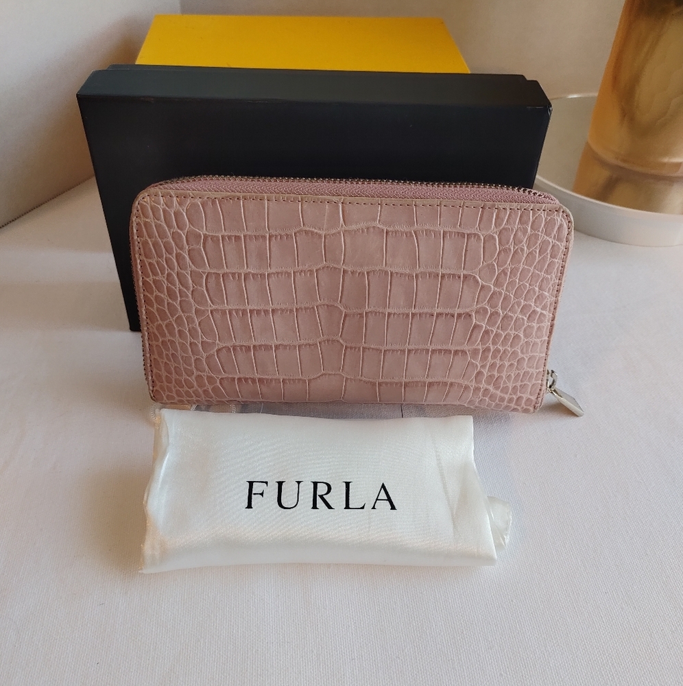 FURLA Pink Croc Embossed Zippy Wallet